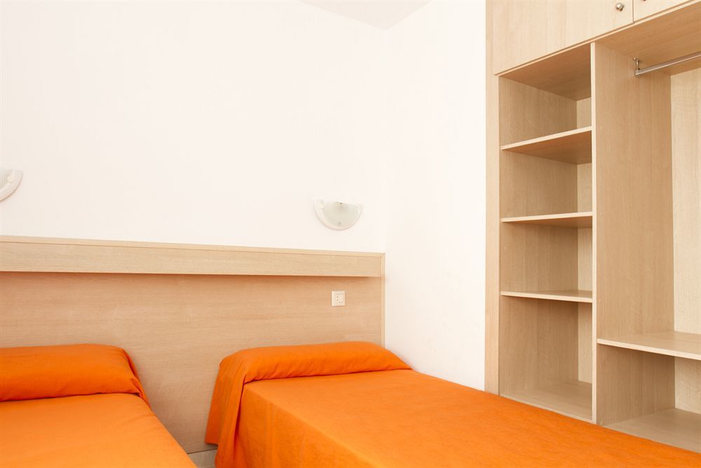 Suite Apartments Arquus Salou Buitenkant foto