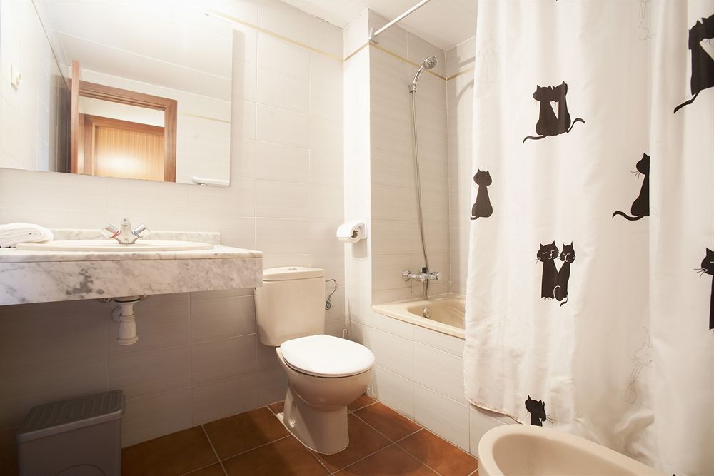 Suite Apartments Arquus Salou Buitenkant foto